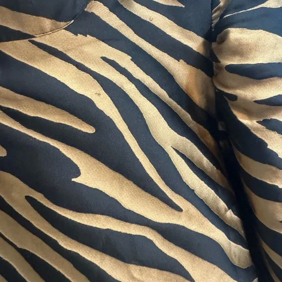 NWT mini dress 
This is the cutest dress. Very nice material. Sold out online. - Picture 9 of 10